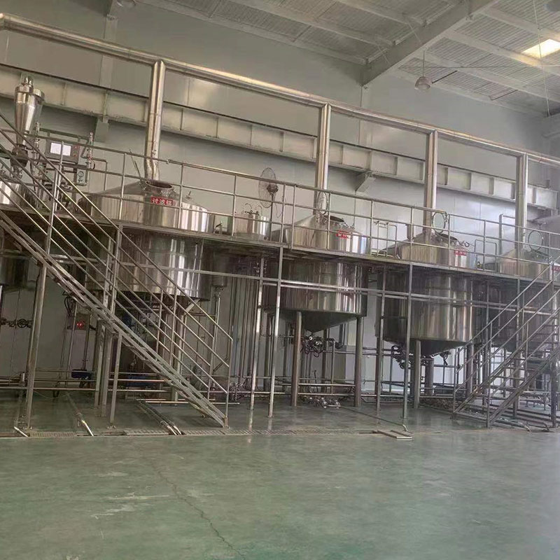 钦州精酿啤酒设备厂—平面布置、设备设计、制造、调试、培训等一条龙服务_COPY